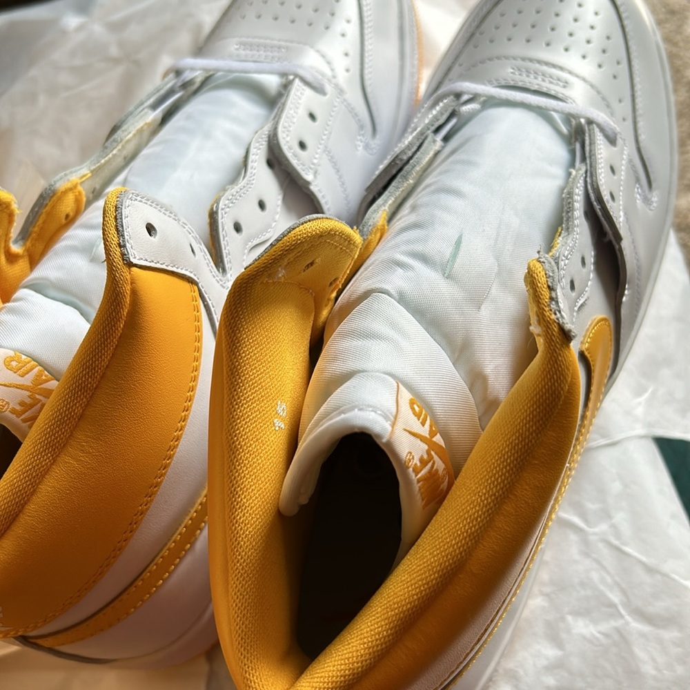 Nike Jordan Air Ship Shoes View 2